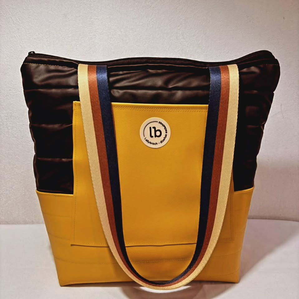 bolso cuerina amarillo